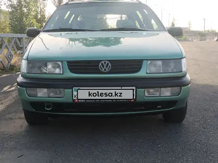 Volkswagen Passat 1995 года за 2 300 000 тг. в Шымкент