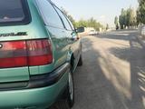 Volkswagen Passat 1995 годаүшін2 300 000 тг. в Шымкент – фото 4
