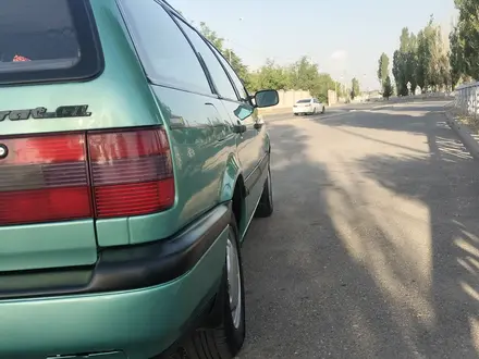 Volkswagen Passat 1995 года за 2 300 000 тг. в Шымкент – фото 4