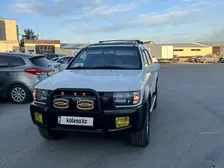 Infiniti QX4, 2002