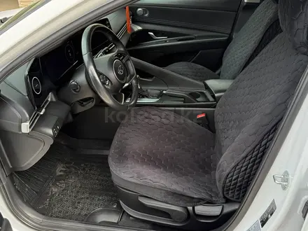Hyundai Elantra 2024 года за 8 850 000 тг. в Актобе – фото 13