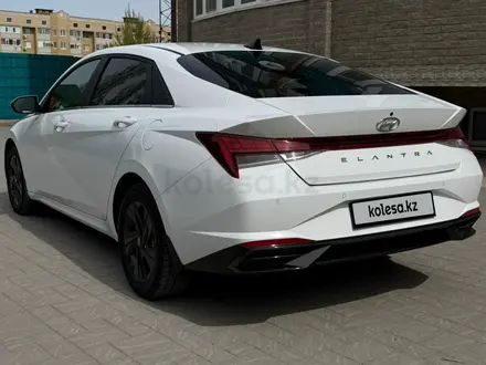 Hyundai Elantra 2024 года за 8 850 000 тг. в Актобе – фото 4
