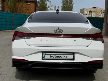 Hyundai Elantra 2024 года за 8 850 000 тг. в Актобе – фото 5