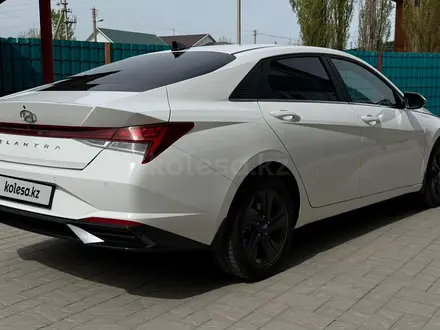 Hyundai Elantra 2024 года за 8 850 000 тг. в Актобе – фото 7