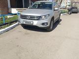 Volkswagen Tiguan 2014 года за 8 500 000 тг. в Караганда – фото 2