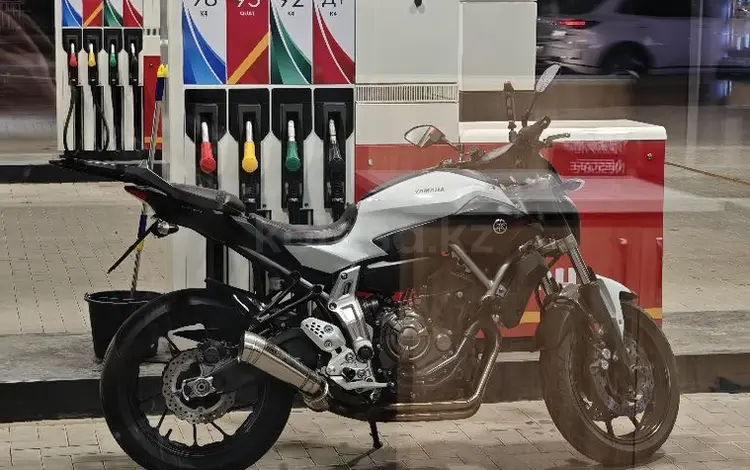 Yamaha  MT-07 (FZ-07) 2015 года за 3 000 000 тг. в Алматы
