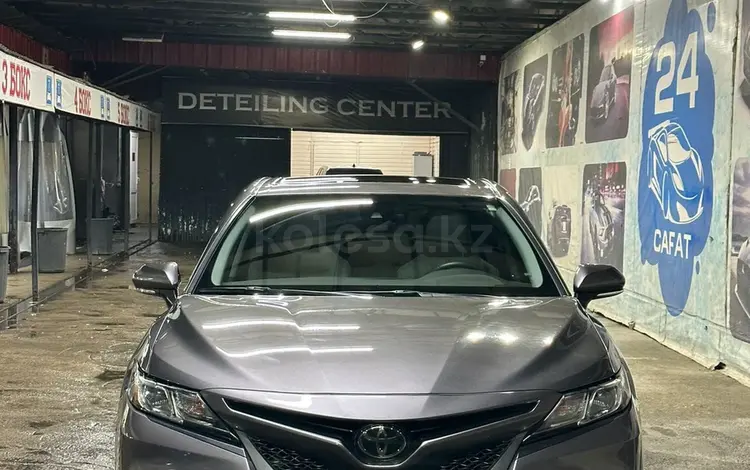 Toyota Camry 2019 годаfor13 000 000 тг. в Алматы