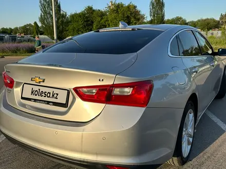 Chevrolet Malibu 2017 года за 7 000 000 тг. в Алматы – фото 19