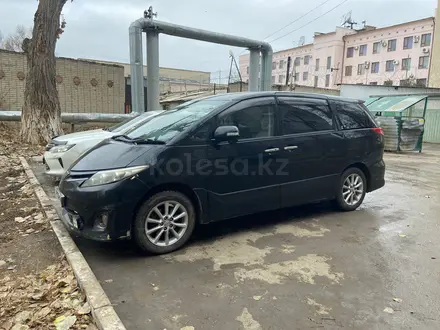 Toyota Estima 2010 года за 3 700 000 тг. в Уральск – фото 2