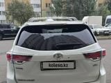 Toyota Highlander 2014 года за 14 000 000 тг. в Астана – фото 4