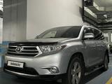 Toyota Highlander 2013 года за 15 000 000 тг. в Алматы