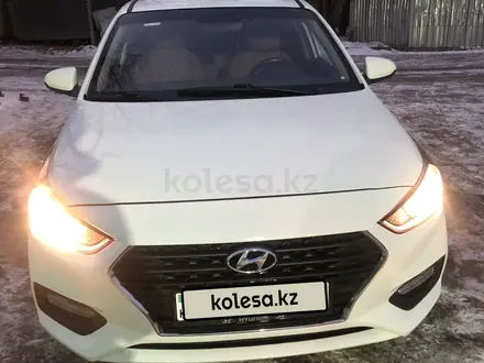 Hyundai Solaris 2018 года за 7 000 000 тг. в Алматы – фото 3