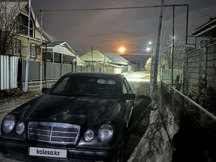 Mercedes-Benz E 230 1996 года за 1 300 000 тг. в Алматы – фото 7