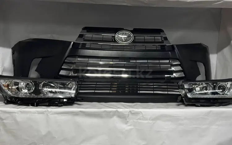 Передний бампер на Toyota за 35 000 тг. в Алматы