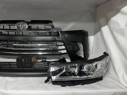 Передний бампер на Toyota за 35 000 тг. в Алматы – фото 6