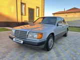 Mercedes-Benz E 200 1990 года за 4 200 000 тг. в Талдыкорган