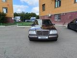 Mercedes-Benz E 280 1994 годаүшін2 500 000 тг. в Астана – фото 3