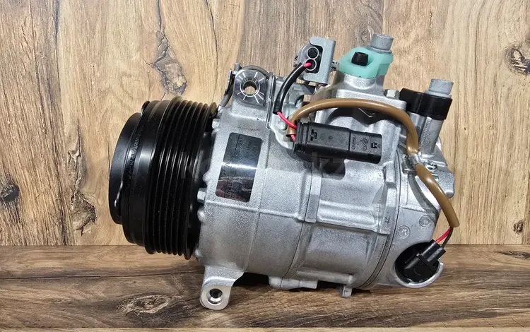 Компрессор кондиционера Denso оригинал за 220 000 тг. в Астана