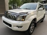Toyota Land Cruiser Prado 2007 года за 15 700 000 тг. в Алматы – фото 2
