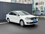 Volkswagen Polo 2019 года за 5 990 000 тг. в Алматы – фото 3