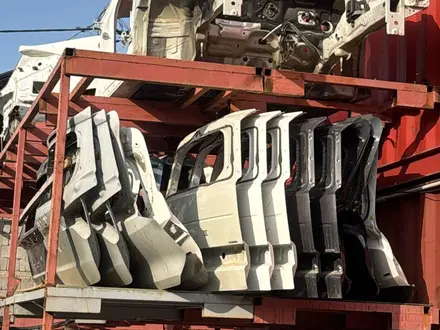 Крышка багажника Hyundai за 50 000 тг. в Астана – фото 4