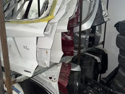 Крышка багажника Hyundai за 50 000 тг. в Астана