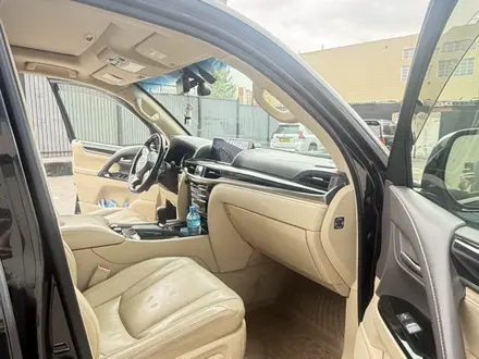 Lexus LX 570 2017 года за 33 500 000 тг. в Астана – фото 9