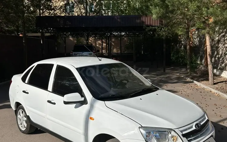ВАЗ (Lada) Granta 2190 2013 годаүшін2 000 000 тг. в Караганда