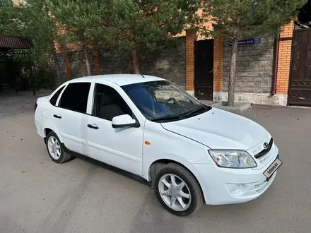 ВАЗ (Lada) Granta 2190 2013 года за 2 000 000 тг. в Караганда – фото 5