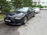 Lexus ES 350 2020 года за 21 500 000 тг. в Алматы – фото 2