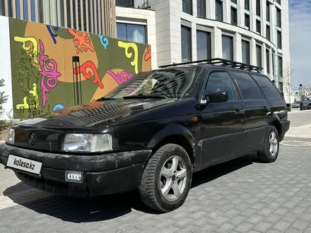 Volkswagen Passat 1991 года за 1 190 000 тг. в Астана – фото 2