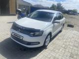 Volkswagen Polo 2012 года за 3 500 000 тг. в Семей – фото 2