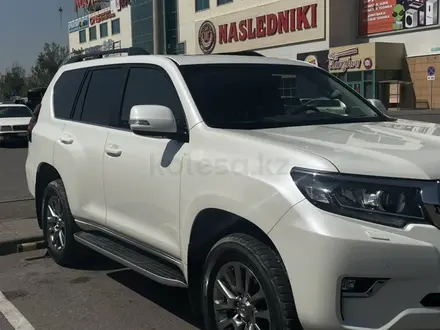 Toyota Land Cruiser Prado 2019 года за 32 000 000 тг. в Алматы – фото 7