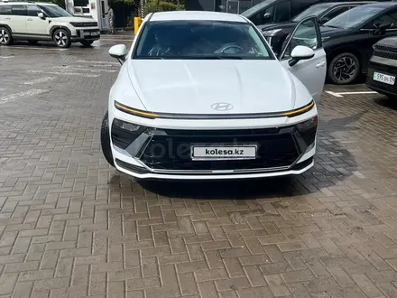 Hyundai Sonata 2024 года за 14 200 000 тг. в Караганда – фото 3