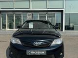 Toyota Camry 2012 года за 9 590 000 тг. в Шымкент – фото 2