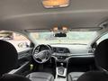 Hyundai Elantra 2018 годаүшін7 190 000 тг. в Алматы – фото 13