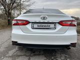 Toyota Camry 2021 годаfor15 486 510 тг. в Алматы – фото 2