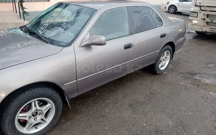 Toyota Camry 1996 годаfor2 400 000 тг. в Алматы