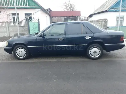 Mercedes-Benz E 230 1992 года за 1 650 000 тг. в Талдыкорган – фото 6