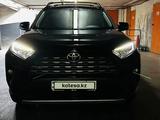 Toyota RAV4 2021 годаүшін14 555 583 тг. в Астана – фото 3