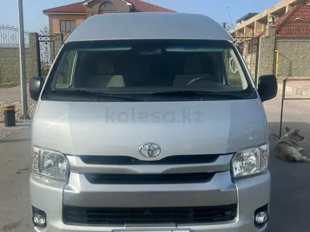 Toyota Hiace 2013 года за 15 900 000 тг. в Актау – фото 9