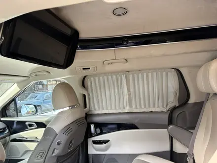 Kia Carnival 2022 года за 18 700 000 тг. в Алматы – фото 7