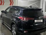 Toyota RAV4 2017 годаүшін10 500 000 тг. в Кокшетау – фото 5