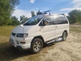 Mitsubishi Delica 2002 года за 8 599 999 тг. в Семей – фото 3