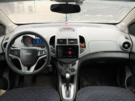 Chevrolet Aveo 2013 года за 3 800 000 тг. в Караганда – фото 11