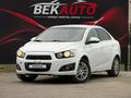 Chevrolet Aveo 2013 года за 3 800 000 тг. в Караганда – фото 2