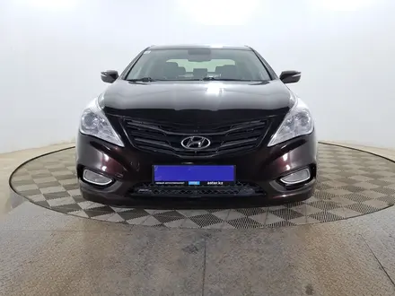 Hyundai Grandeur 2013 года за 6 490 000 тг. в Актобе – фото 2