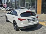 Infiniti FX35 2010 года за 6 600 000 тг. в Алматы – фото 2