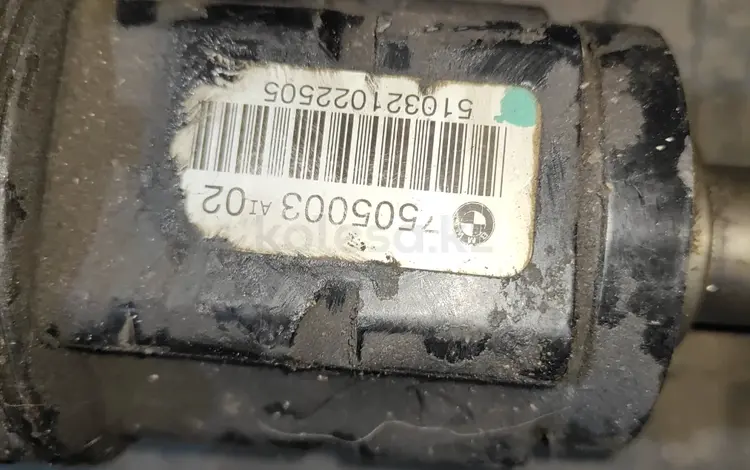 Привод полуось граната БМВ х5 е53үшін30 000 тг. в Караганда