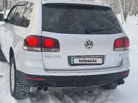 Volkswagen Touareg 2007 года за 7 200 000 тг. в Петропавловск – фото 4